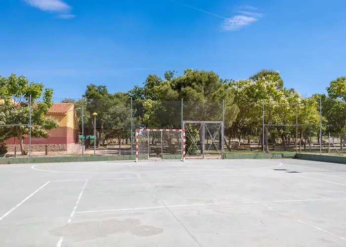 Toledo Ciudad De Las Tres Culturas , Un Lugar Para Disfrutar Todas Las Familias Con Sus Hijos \